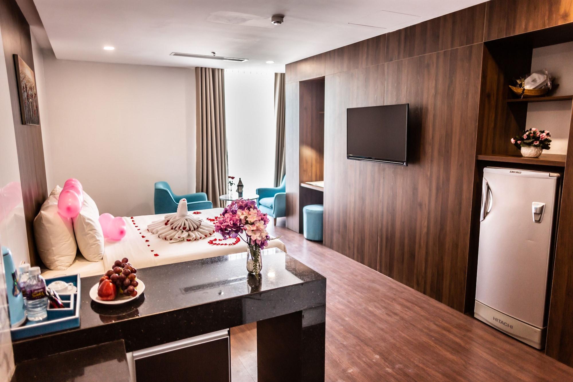 Gold Hotel Da Nang By Haviland Exteriör bild