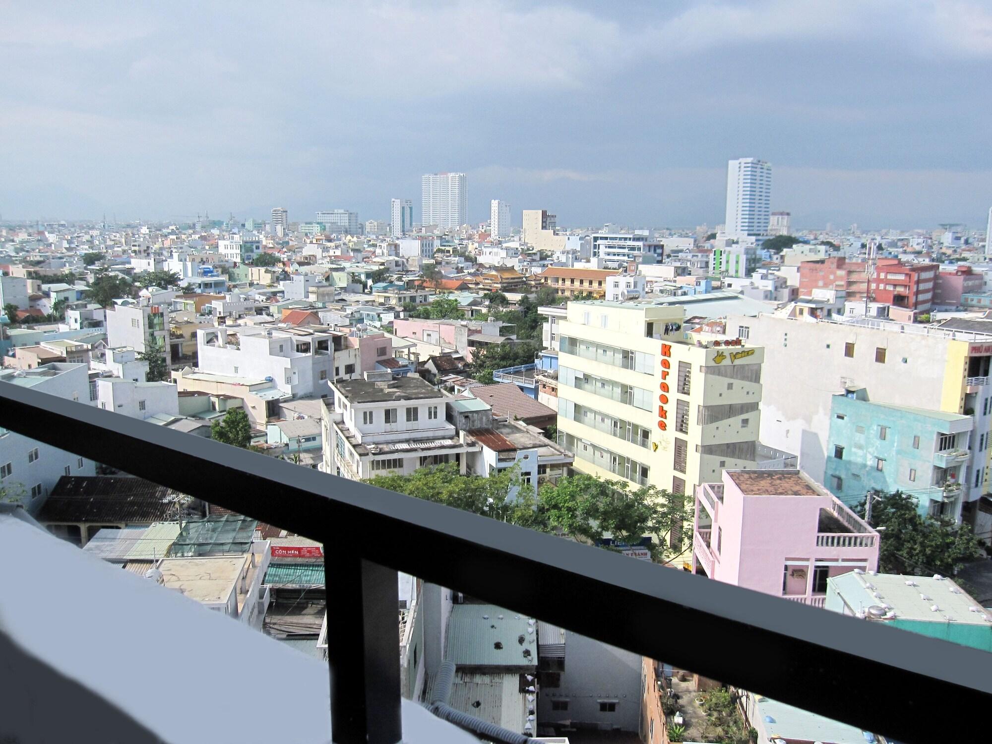 Gold Hotel Da Nang By Haviland Exteriör bild