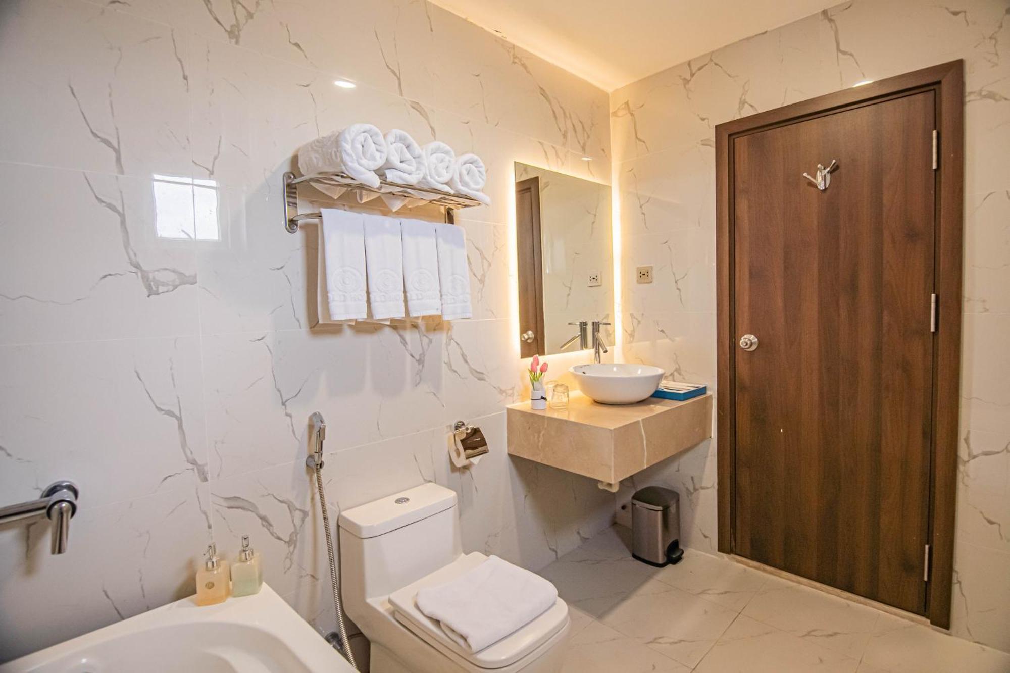 Gold Hotel Da Nang By Haviland Exteriör bild