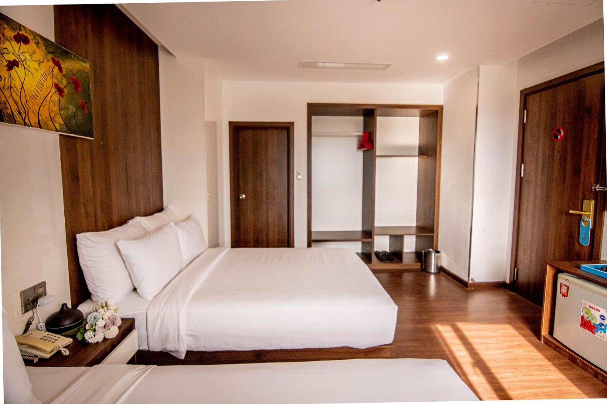Gold Hotel Da Nang By Haviland Exteriör bild