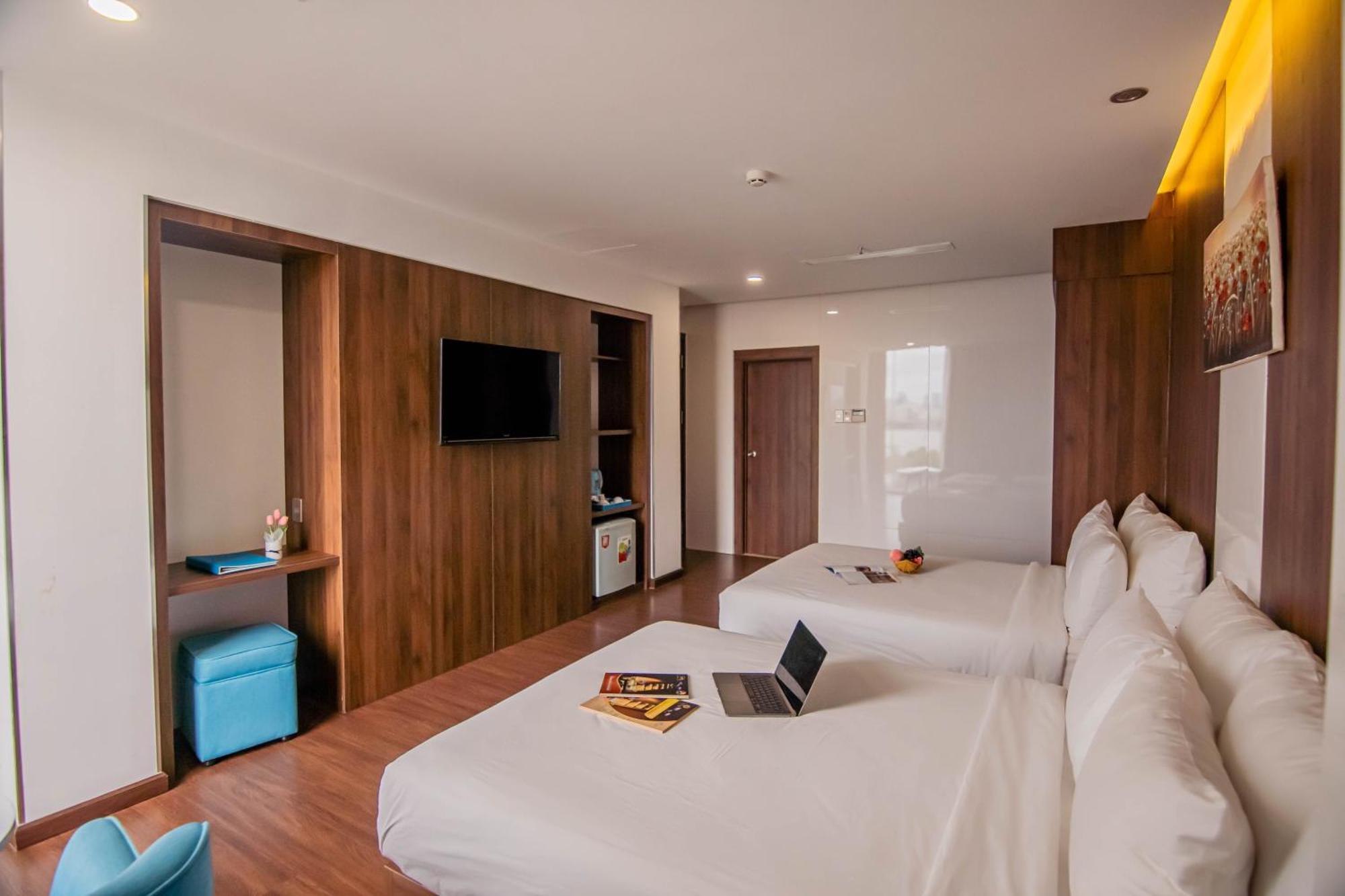 Gold Hotel Da Nang By Haviland Exteriör bild