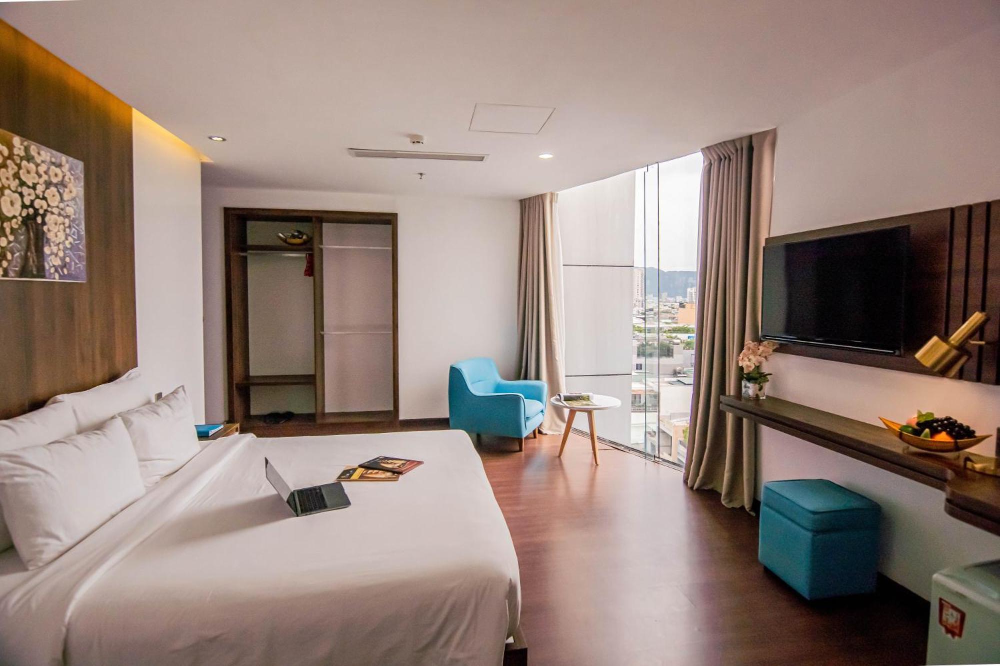 Gold Hotel Da Nang By Haviland Exteriör bild