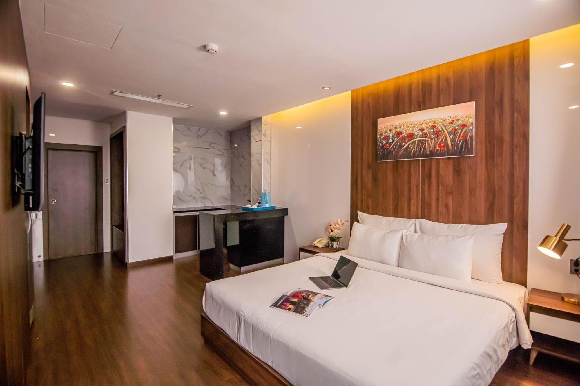 Gold Hotel Da Nang By Haviland Exteriör bild